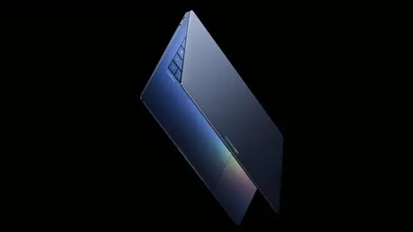 谷歌新笔记本Googlebook：专为Gemini智能设计，今秋上市